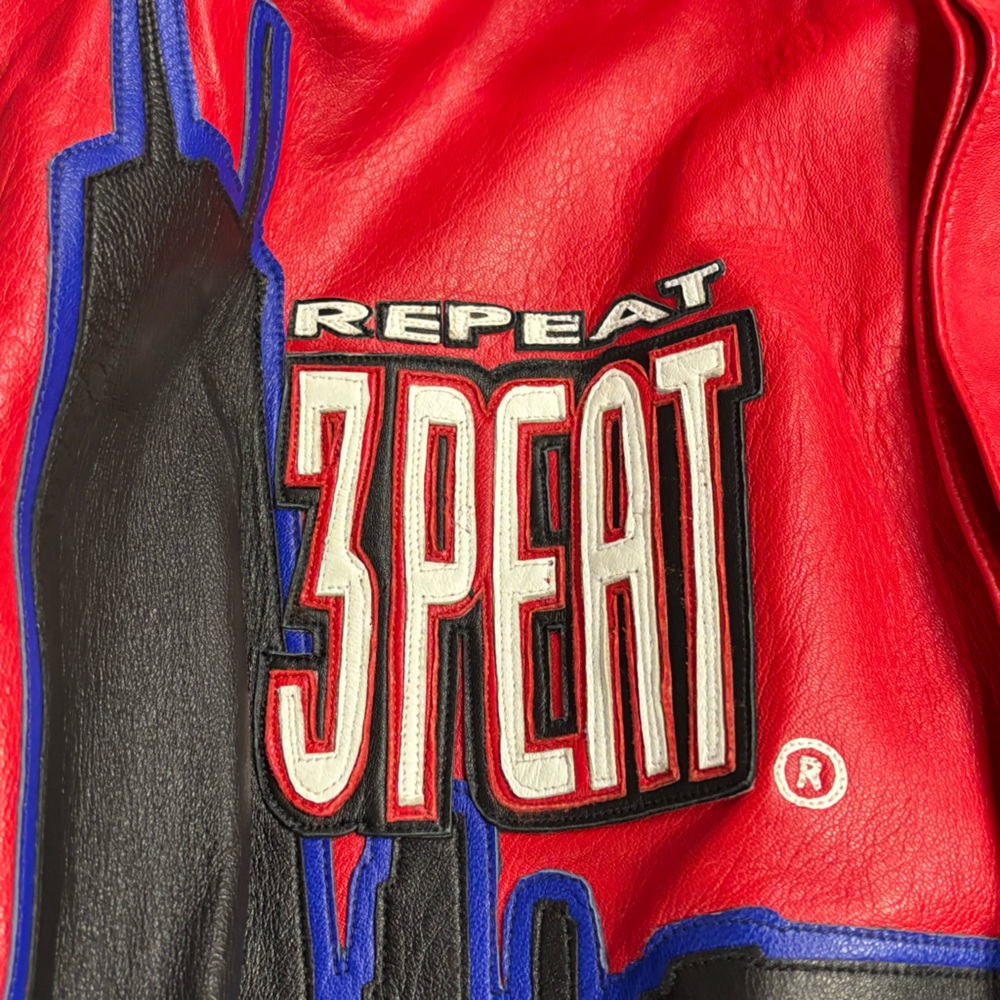 1998 Jeff Hamilton Chicago Bulls NBA 3 Peat Championship Leather Jacket Size XL - Picture 12 of 13